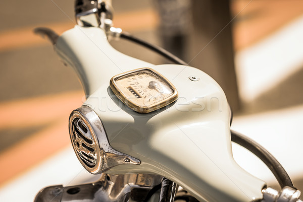 Motocykl starych retro silnikowych prędkościomierza kontroli Zdjęcia stock © guffoto