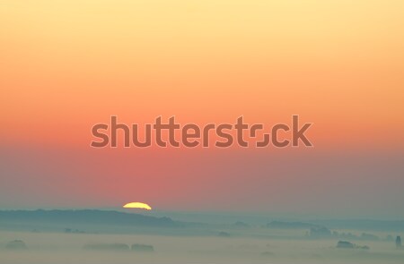şafak güneş yukarı puslu manzara gündoğumu Stok fotoğraf © guffoto