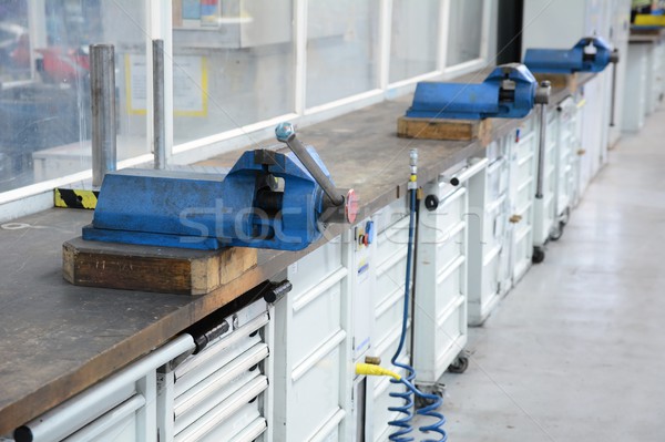 étau banc usine salle industrie machine [[stock_photo]] © hamik