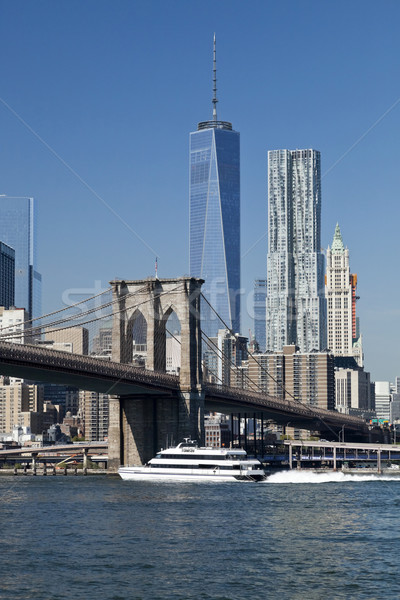 The New York Downtown w Brooklyn Bridge Stock photo © hanusst