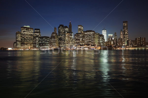 Foto stock: Nueva · York · centro · de · la · ciudad · torre · de · la · libertad · horizonte · crepúsculo · negocios