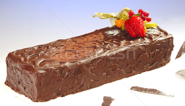 Bolo de chocolate creme frutas comida chocolate bolo Foto stock © hanusst