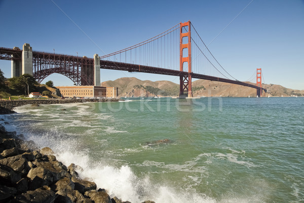 Golden Gate Bridge olas San Francisco cielo agua carretera Foto stock © hanusst
