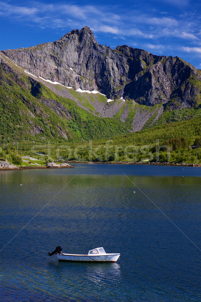 Stock foto: Motorboot · wenig · Berge · Inseln · Norwegen · Landschaft