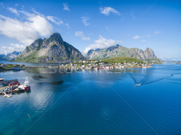 Scenic pescuit oraş Norvegia Imagine de stoc © Harlekino