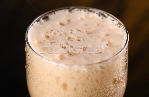 Oscuro cerveza primer plano tiro ricos alto Foto stock © hiddenhallow