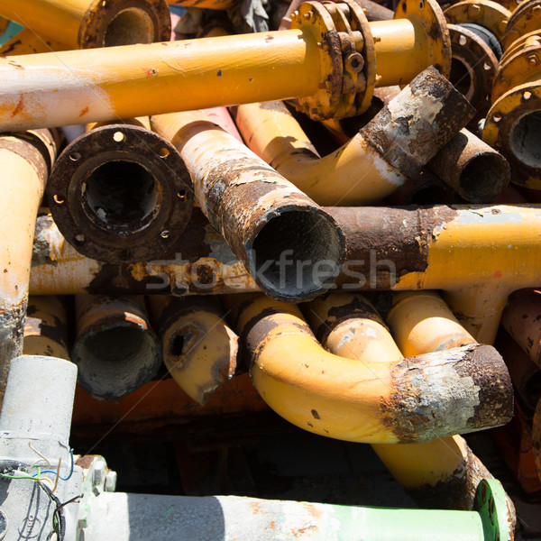 Stockfoto: Roest · uitputten · pijpen · naast · straat · industrie