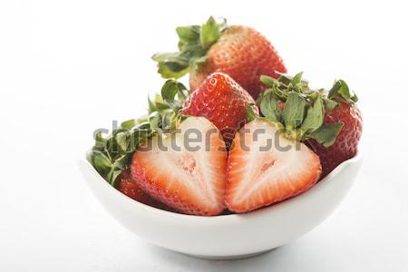 Erdbeeren Beeren Querschnitt isoliert weiß rot Stock foto © hin255
