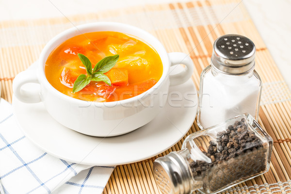 Zöldségleves paradicsom krumpli sárgarépa étel tányér Stock fotó © hin255
