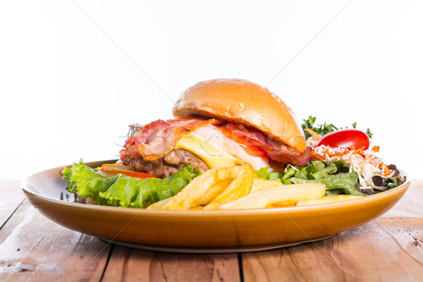 Hamburger frites françaises alimentaire déjeuner déjeuner rapide Photo stock © hin255