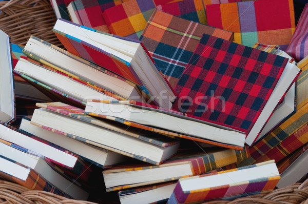 Stockfoto: Kleurrijk · boek · groep · boeken · school · onderwijs