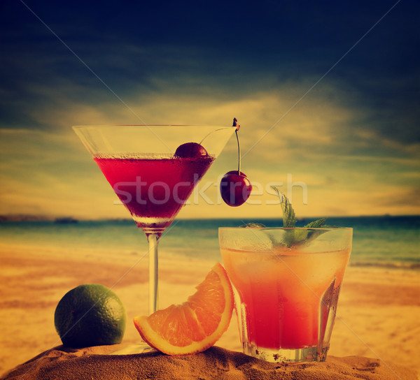 Cocktails on the beach Stock photo © hitdelight