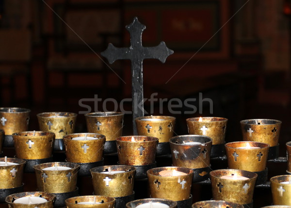 Chiesa candele nero cross fuoco luce Foto d'archivio © hlehnerer