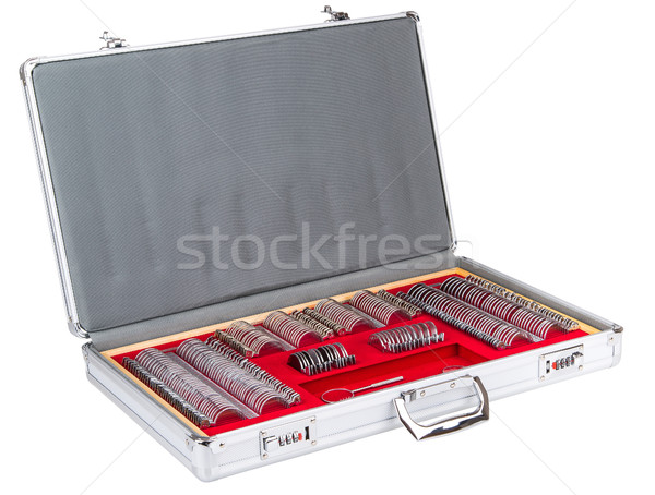 [[stock_photo]]: Lentilles · correspondant · oculiste · bureau · valise