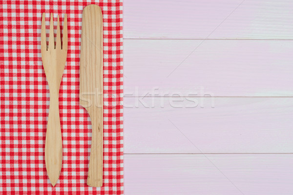 Geschirr rot Handtuch weiß Holz Küchentisch Stock foto © homydesign