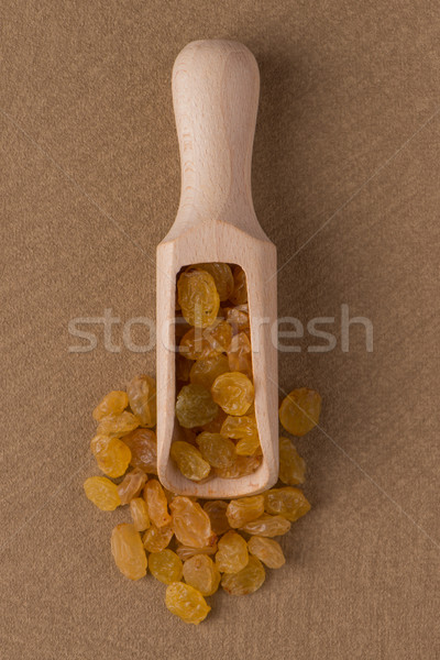 Foto stock: Escavar · dourado · passas · de · uva · topo · ver