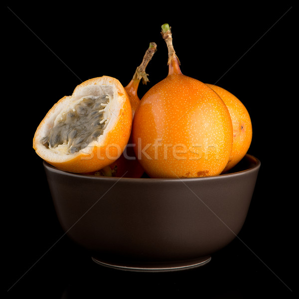 Passion fruit maracuja granadilla Stock photo © homydesign