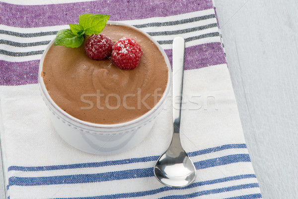 Paleo dieta estilo sobremesa chocolate escuro ovos Foto stock © homydesign