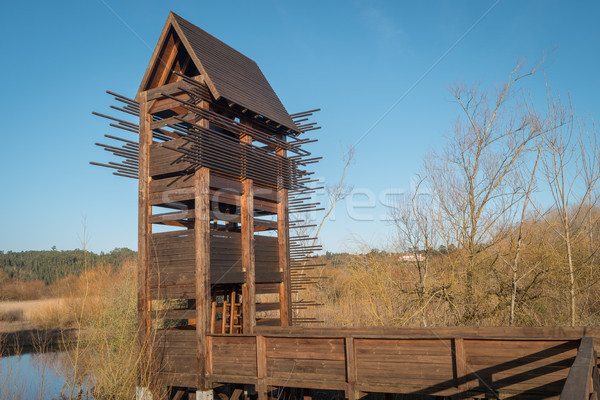 Pasăre observatie turn parc apă peisaj Imagine de stoc © homydesign