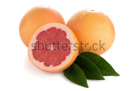 Tăiat roşu grapefruit izolat alb Imagine de stoc © homydesign