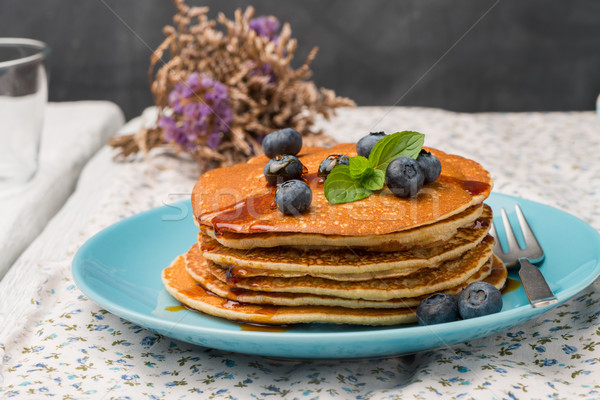 Pannenkoeken vers bramen heerlijk gouden voedsel Stockfoto © homydesign