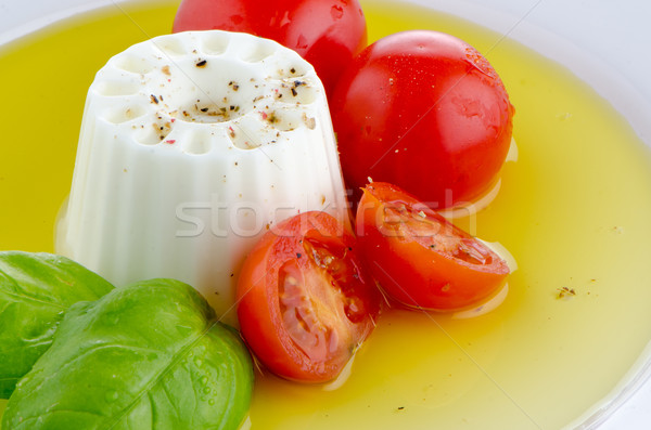 Foto stock: Fresco · salada · queijo · de · cabra · tomates · manjericão · pesto