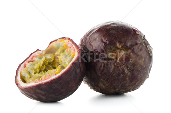 Passion fruits isolé blanche Photo stock © homydesign