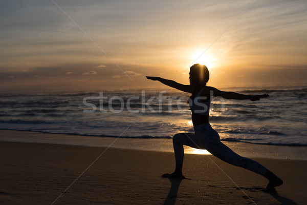 Yoga jeune femme pratique plage vie saine [[stock_photo]] © hsfelix