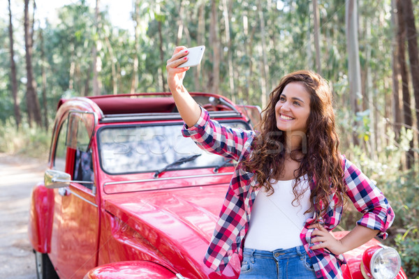 Vacances jeune femme parler célébrer commencer ciel [[stock_photo]] © hsfelix