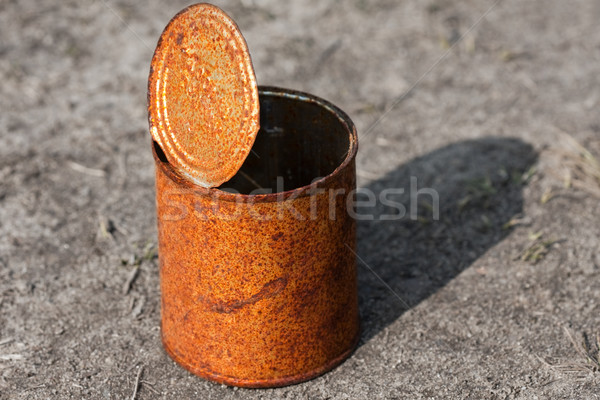 ржавые можете пусто консервированный продовольствие металл Сток-фото © ia_64