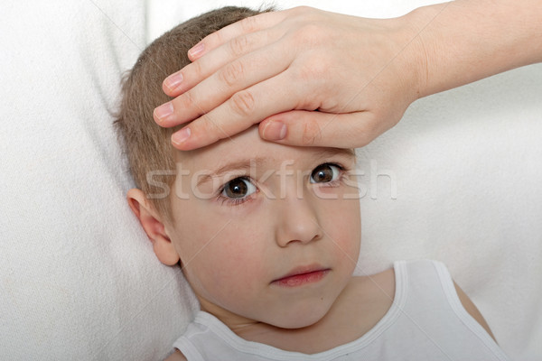 Copil febra boala medicină gripa Imagine de stoc © ia_64