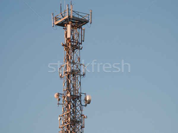 Antena torre comunicaciones televisión tecnología azul Foto stock © ia_64