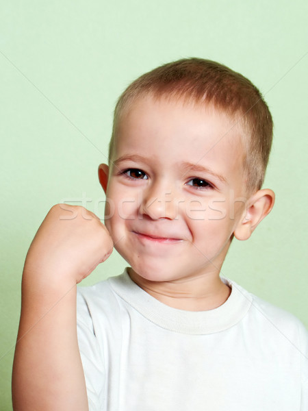 Secouer poing peu humaine enfant menace [[stock_photo]] © ia_64