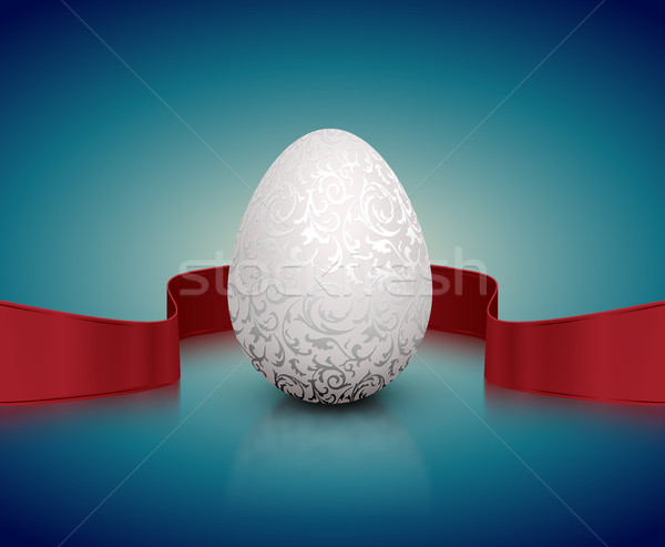 Alb natural culoare realist Easter Egg argint Imagine de stoc © Iaroslava