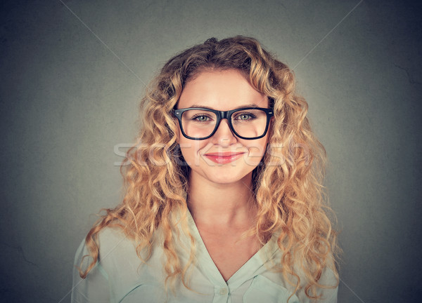 счастливым улыбающаяся женщина очки изолированный серый стены Сток-фото © ichiosea