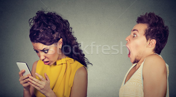 Schockiert Mann schauen verärgert mad Freundin Stock foto © ichiosea