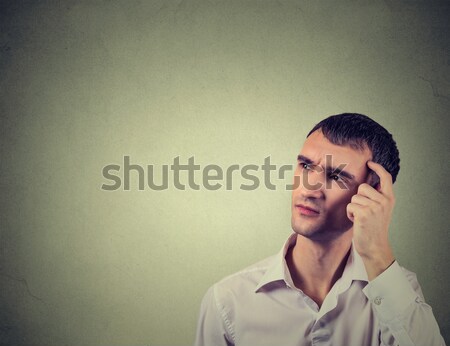 Foto stock: Lado · perfil · retrato · jóvenes · enojado · hombre