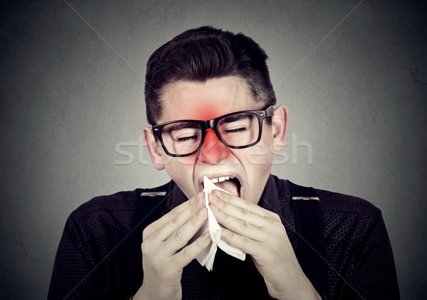 Człowiek zimno tkanka zdrowia okulary młodych Zdjęcia stock © ichiosea