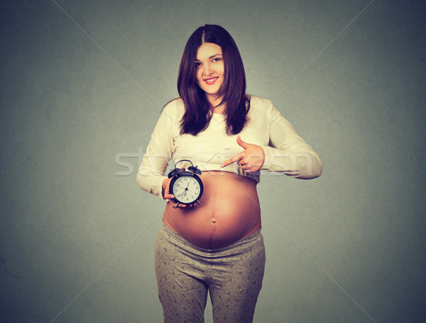 [[stock_photo]]: Heureux · femme · enceinte · réveil · bébé · grossesse · souriant