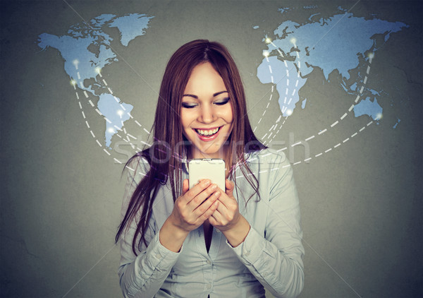 Stock fotó: Nő · okostelefon · internet · világszerte · térkép · háló