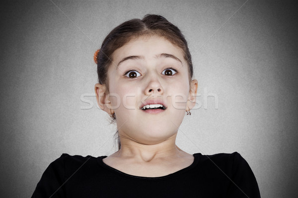 Retrato assustado little girl jovem Foto stock © ichiosea