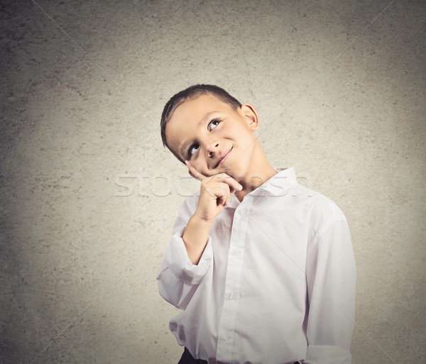 Copil portret gândire băiat Imagine de stoc © ichiosea