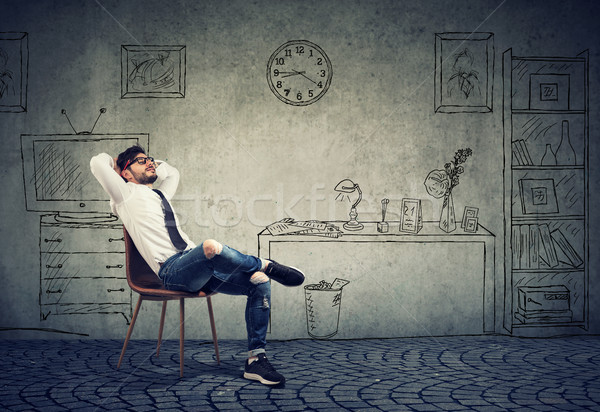 Nyugodt hipszter férfi ül iroda fiatal Stock fotó © ichiosea