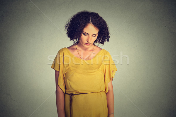 Smutne samotny młoda kobieta patrząc w dół w dół życia Zdjęcia stock © ichiosea