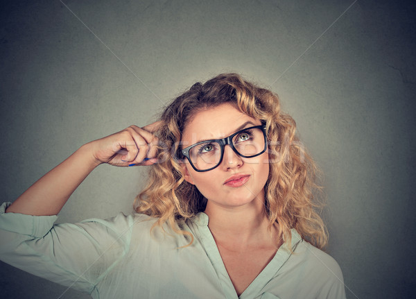 Vrouw hoofd denken iets Stockfoto © ichiosea