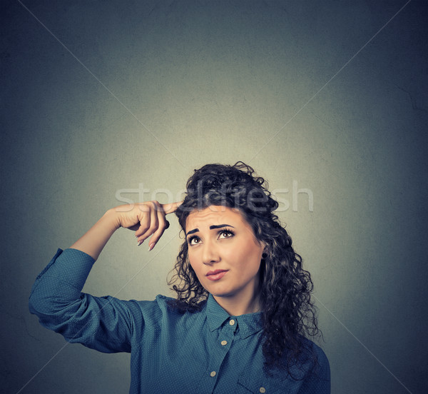 Foto stock: Confundirse · escéptico · pensando · retrato