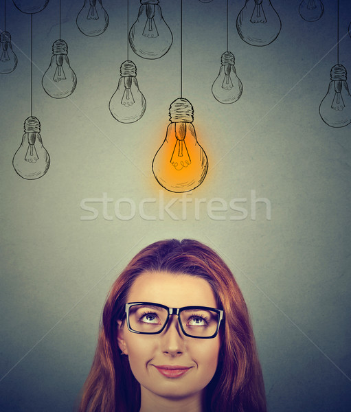 Zdjęcia stock: Myślenia · kobieta · okulary · świetle · pomysł