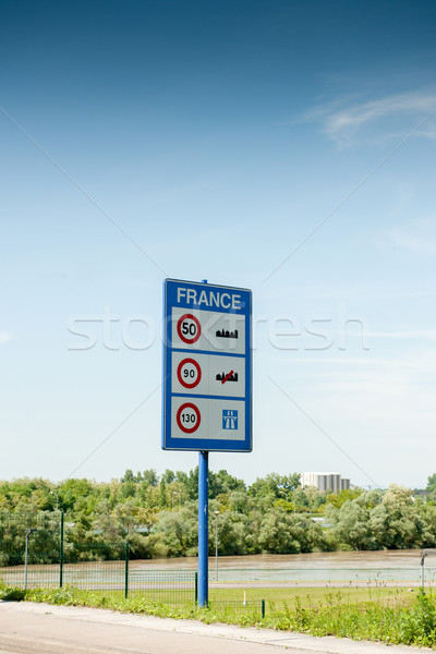 Foto stock: Entrada · França · placa · sinalizadora · bem-vindo · acelerar