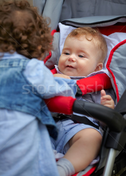 Lánytestvér játszik baba fivér portré kicsi Stock fotó © igabriela