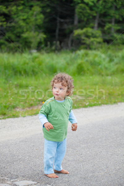 1 éves baba fiú portré szórakozás hegy Stock fotó © igabriela